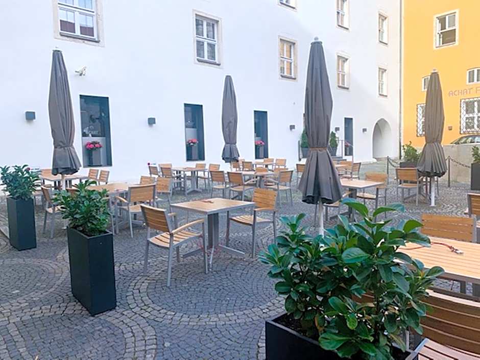 ACHAT Hotel Regensburg Herzog am Dom