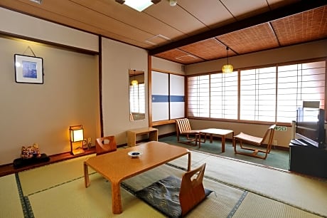 Japanese-Style Twin Room