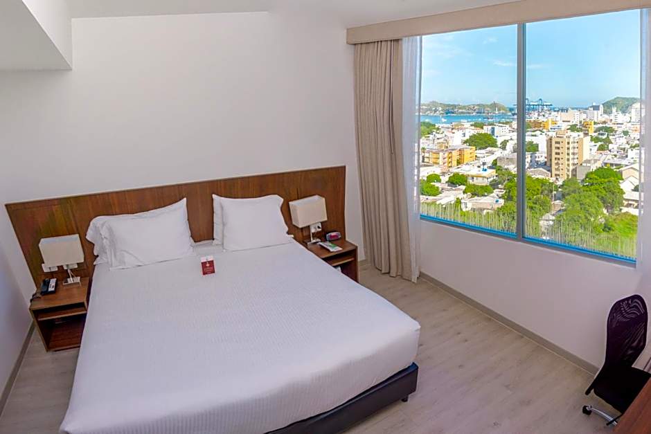 Best Western Plus Santa Marta Hotel