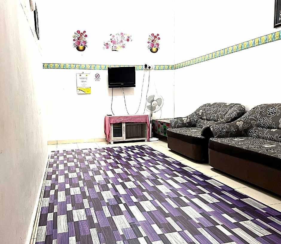 OYO Home 90492 Sena Homestay