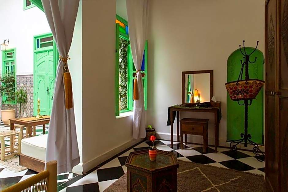 Riad Rose Meryam