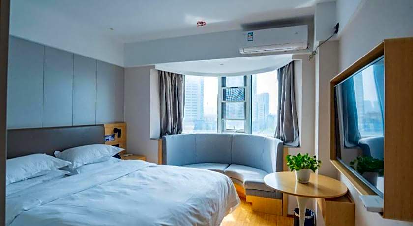 GreenTree Inn Lianyungang Suning Square Hualian Mantion Hotel