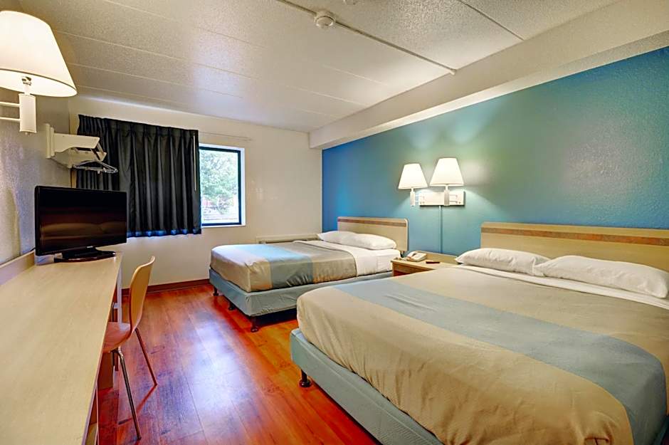 Motel6 Newport, RI
