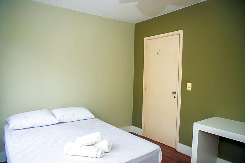 Entre Parque Moinhos e Country Club POA ZG6320