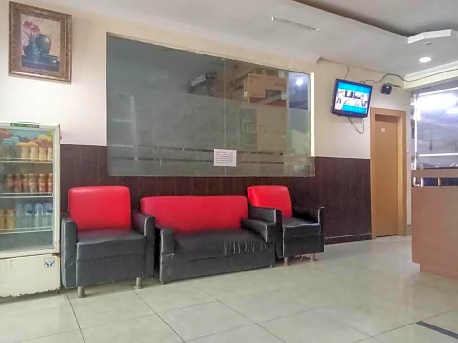 RedDoorz near Balai Kota Makassar