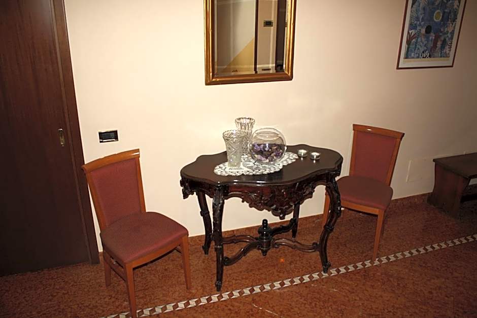 Albergo Ristorante Punta Dell'Est