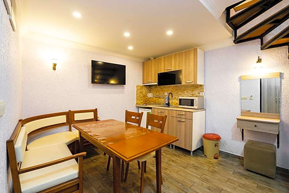 Harbour Suites Old City