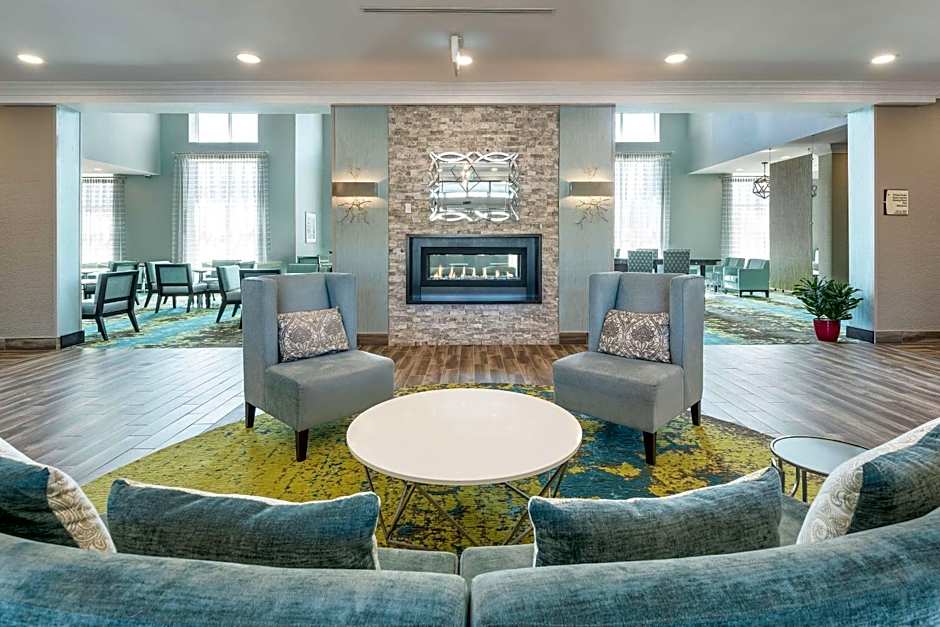 Homewood Suites by Hilton Ottawa Airport