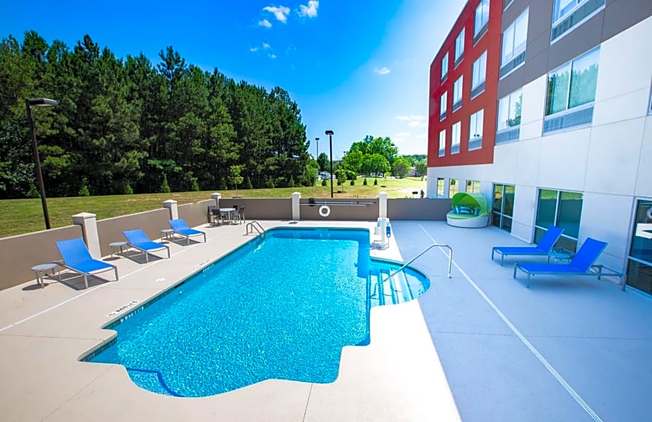 Holiday Inn Express & Suites Greenville S - Piedmont