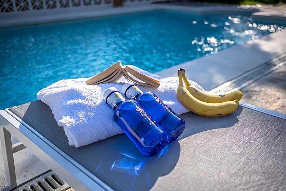 Boutique X Benalmadena Pueblo