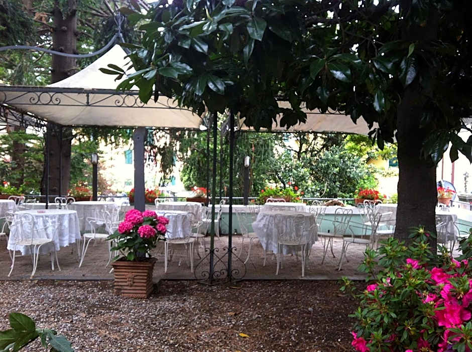 Hotel Pensione Moderna