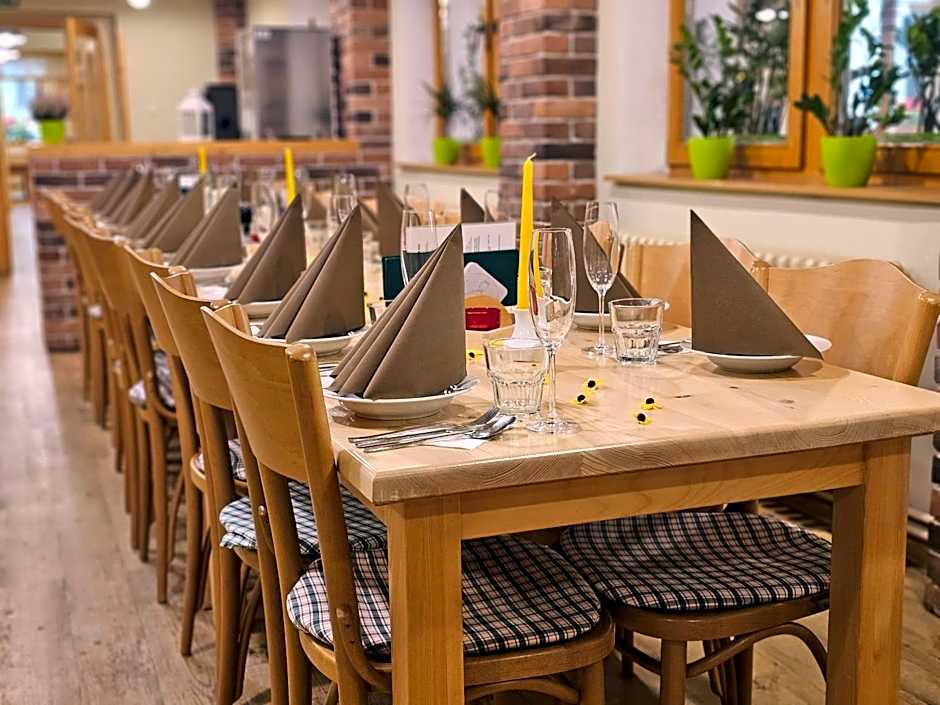 Balónový hotel a pivovar Radešín