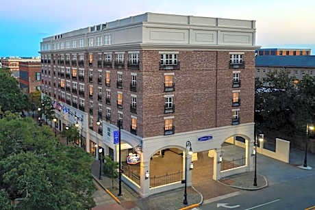 Hampton Inn By Hilton Savannah Historic District