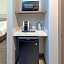 Holiday Inn Express & Suites - Palm Desert - Millennium By IHG