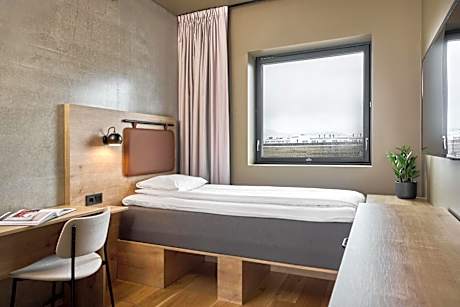 Business Single Room