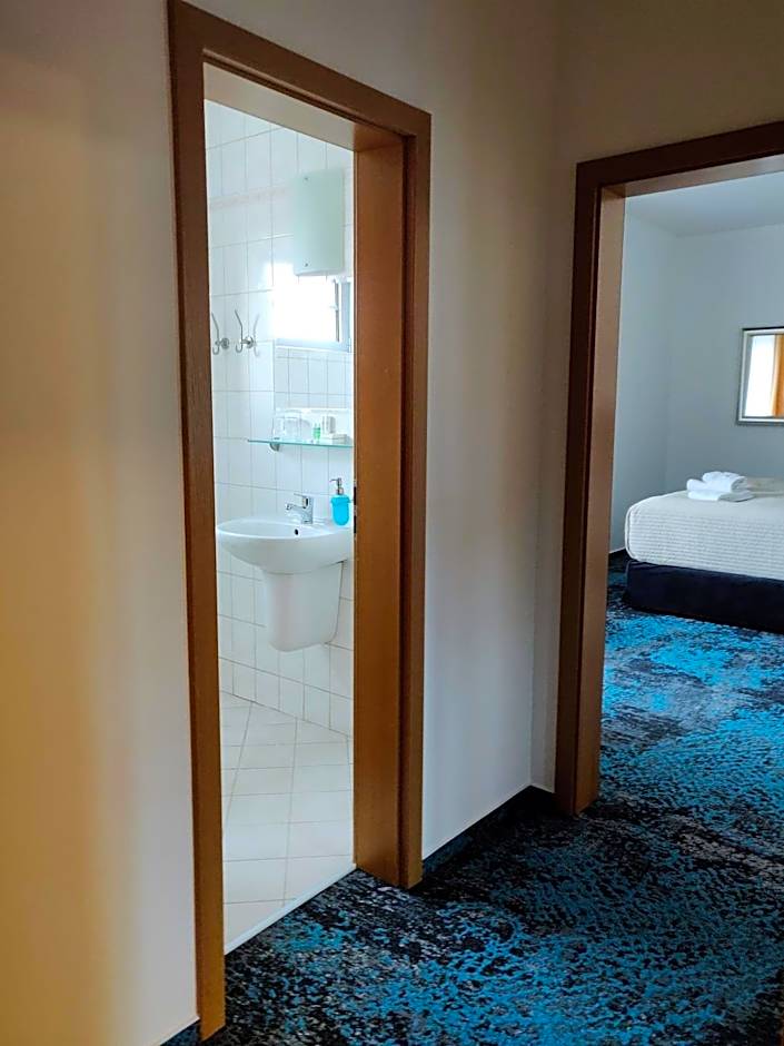 Hotel Oya
