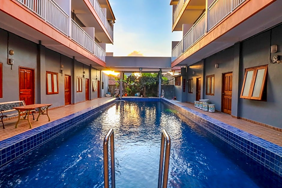 OYO 1670 Likko Inn – Denpasar, CO