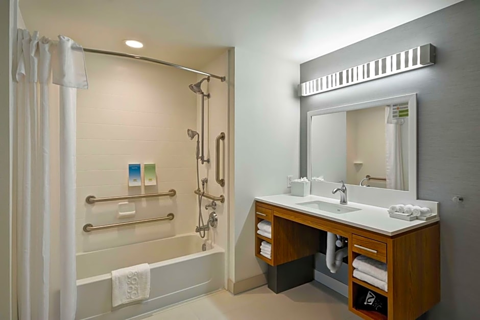 Home2 Suites by Hilton Minneapolis-Eden Prairie, MN