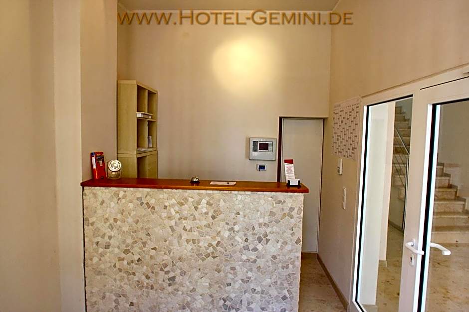 Hotel Gemini Self Check-IN