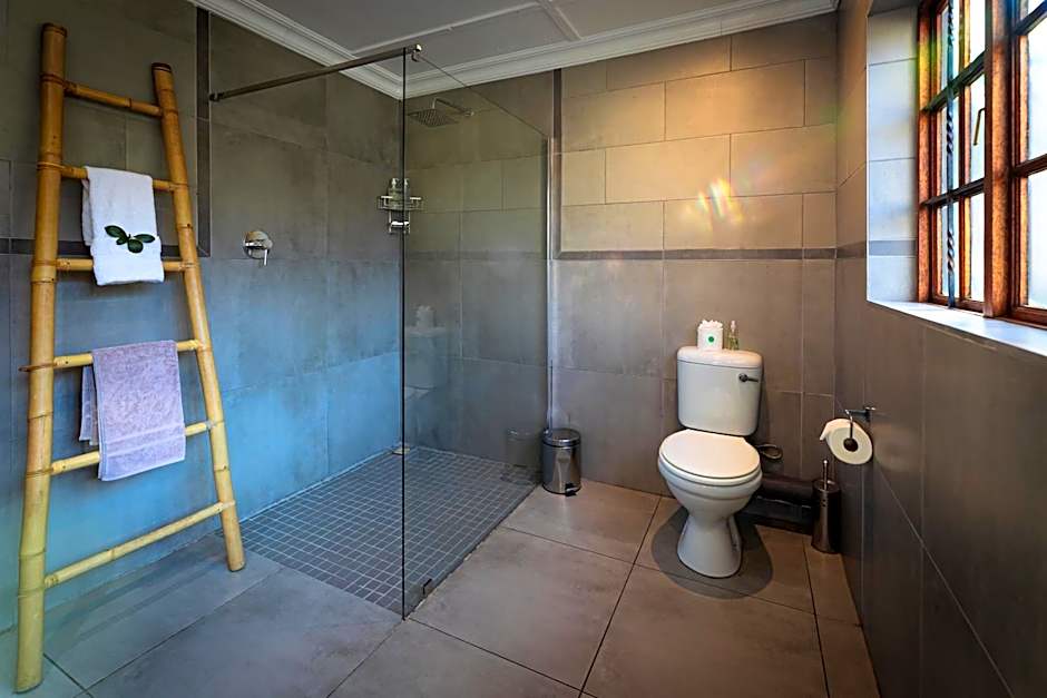 Guest Suites on Connor