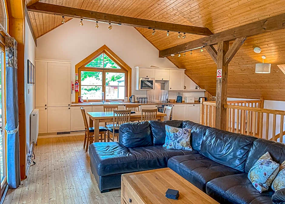 Glen Clova Lodges