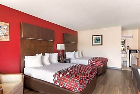 2 Double Beds, Nonsmoking