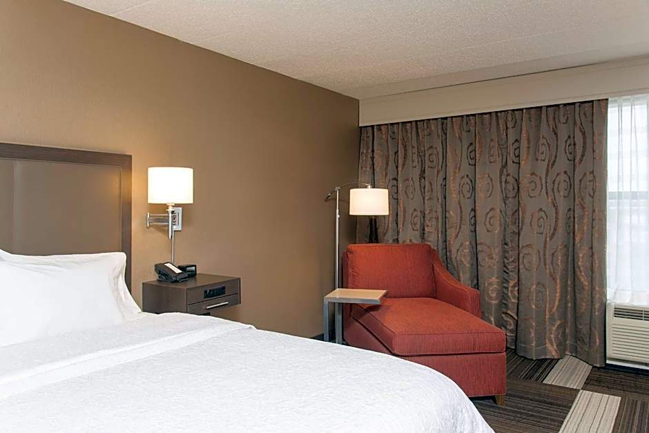 Hampton Inn By Hilton Columbus/Taylorsville/Edinburgh
