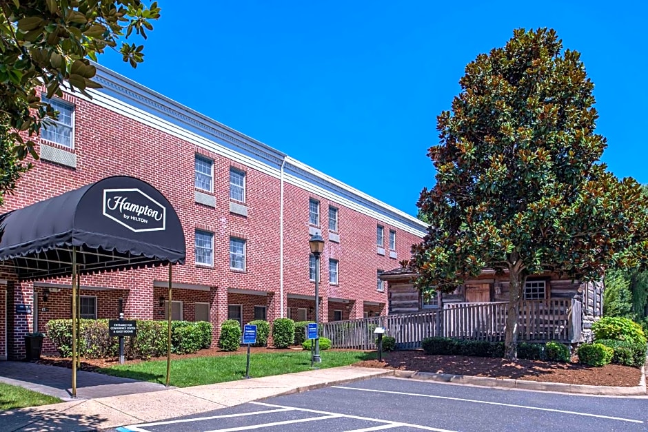 Hampton Inn Lexington Historic Area