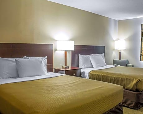 2 Queen Beds, Nonsmoking