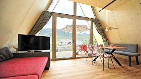 Chalet with Shower