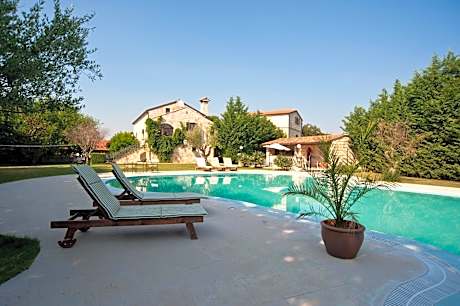 Villa Lav