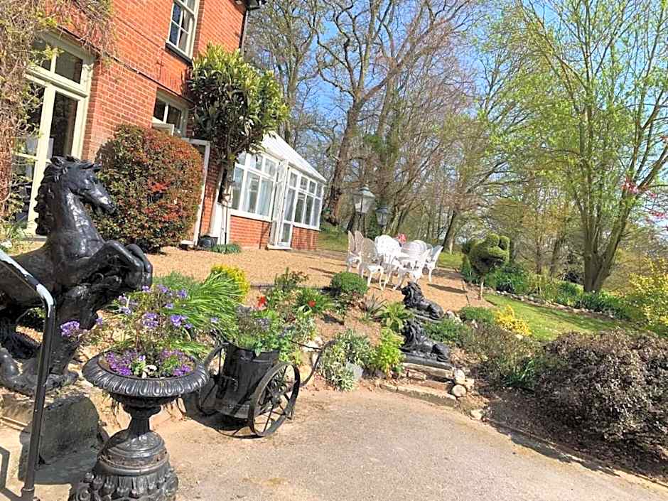 Scarborough Hill Country Inn