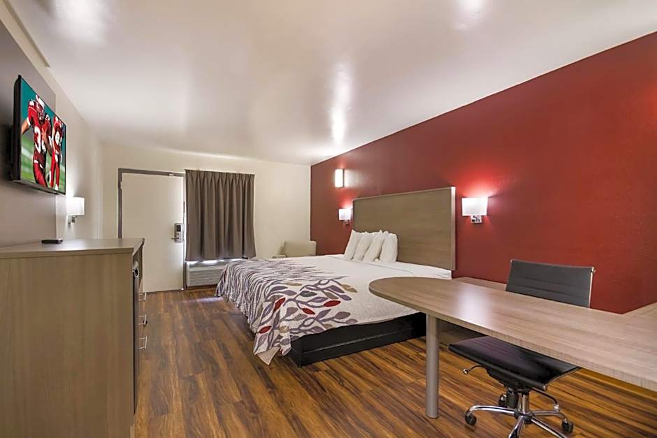 Red Roof Inn Crestview