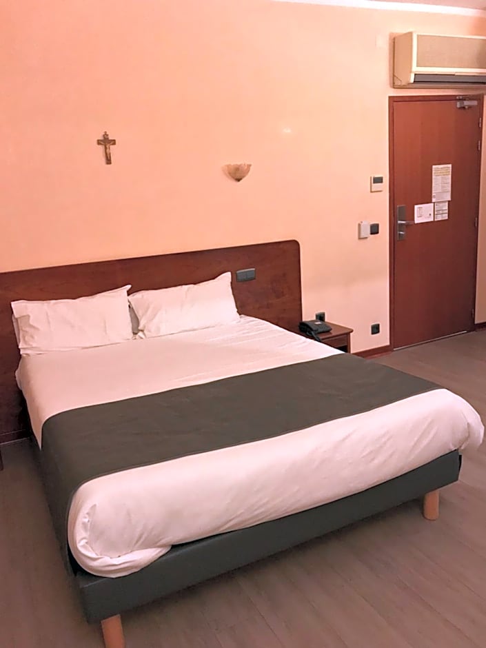 Hôtel Vesuvio