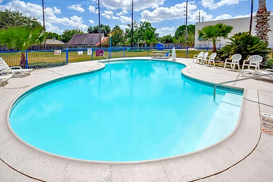 Motel 6-Katy, TX - Houston