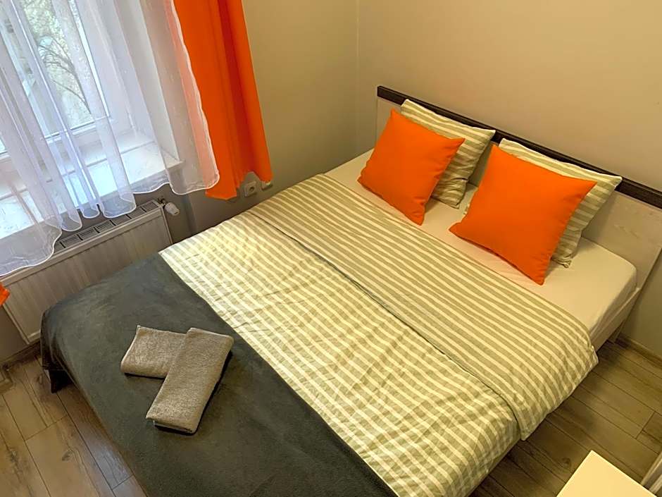 Discover Cracow Aparthostel – Krakow, NY