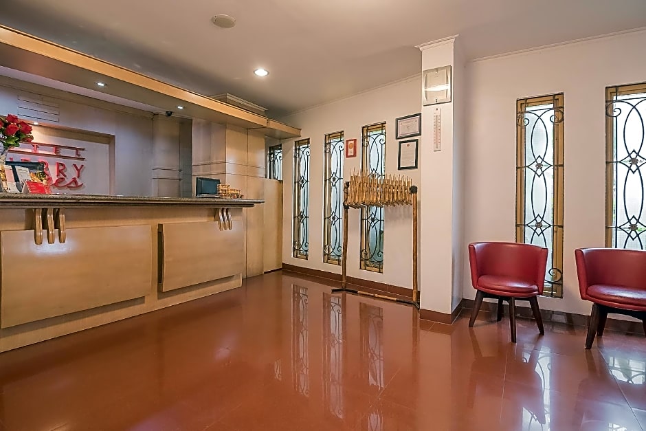 The Cherry Homes Hotel & Residence