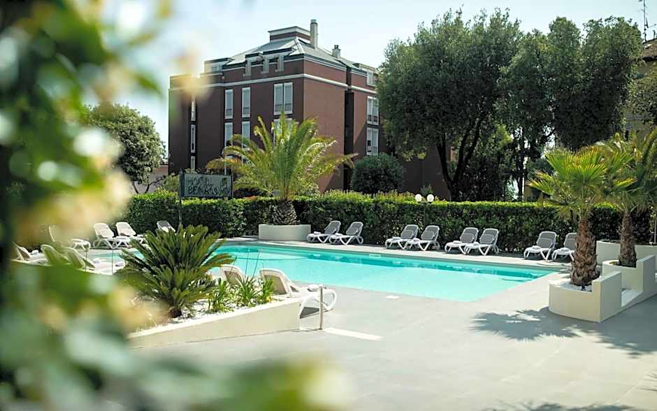 Hotel Benaco