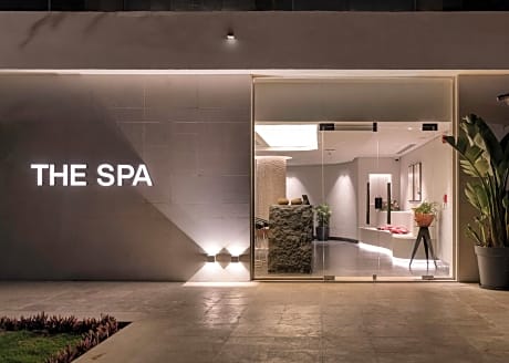 The G Hotel