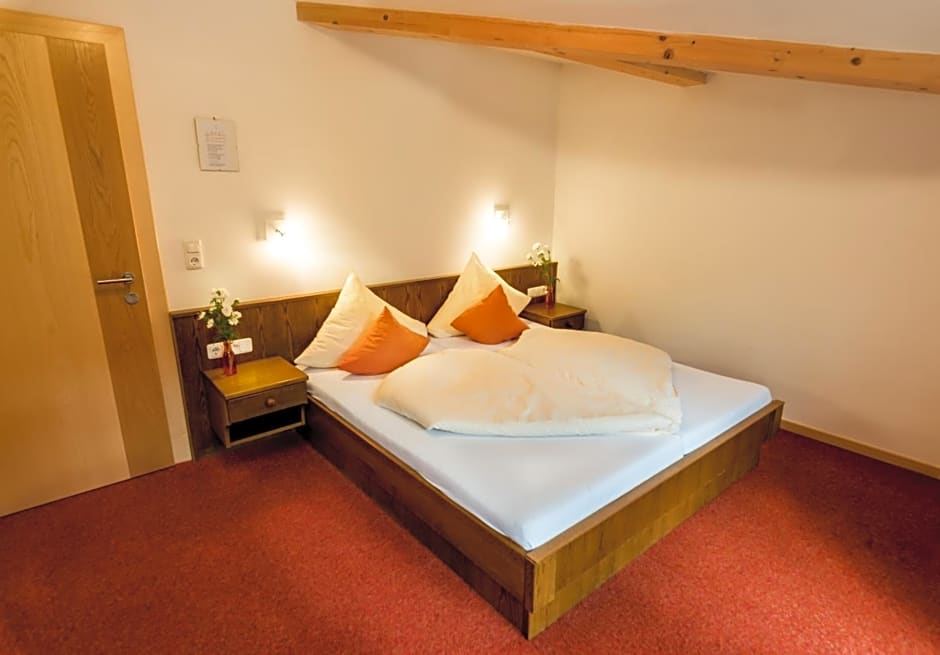 "Quality Hosts Arlberg" Hotel-Gasthof Freisleben