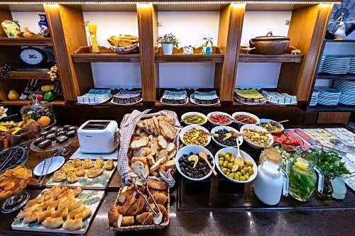 Kozan City Hotel