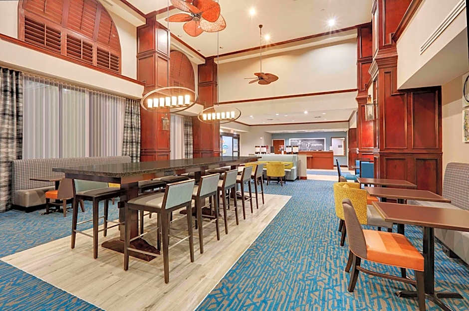 Hampton Inn By Hilton & Suites Dallas-Arlington-South
