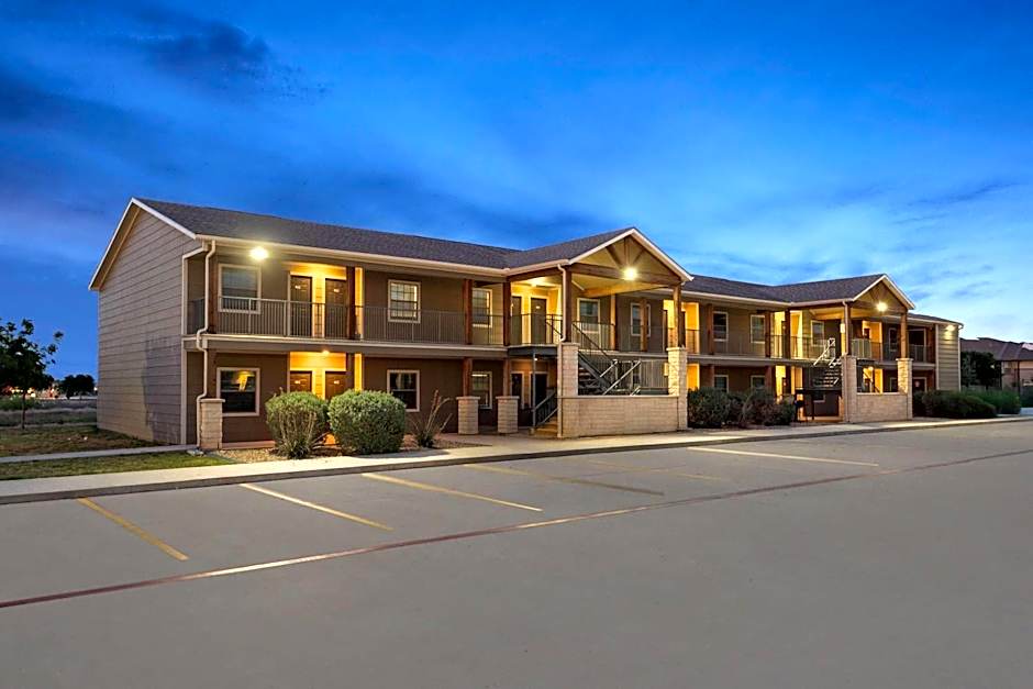 Eagle's Den Suites Andrews a Travelodge by Wyndham