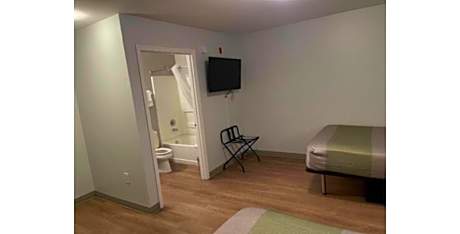 2 Full Beds | Smoking