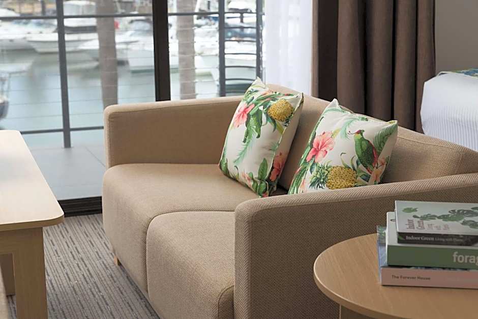 Sails Port Macquarie - By Rydges