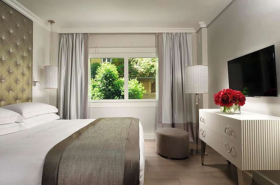 Ponte Vecchio Suites & Spa