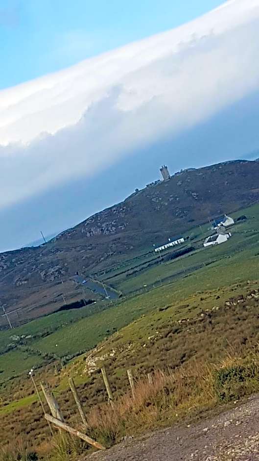 Malin Head SolasTobann ArtHouse Room 1 En-suite