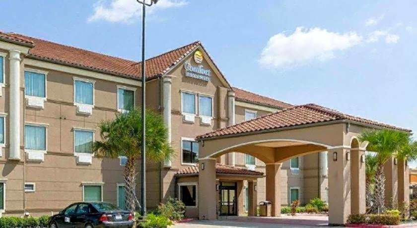 Comfort Inn & Suites Winnie