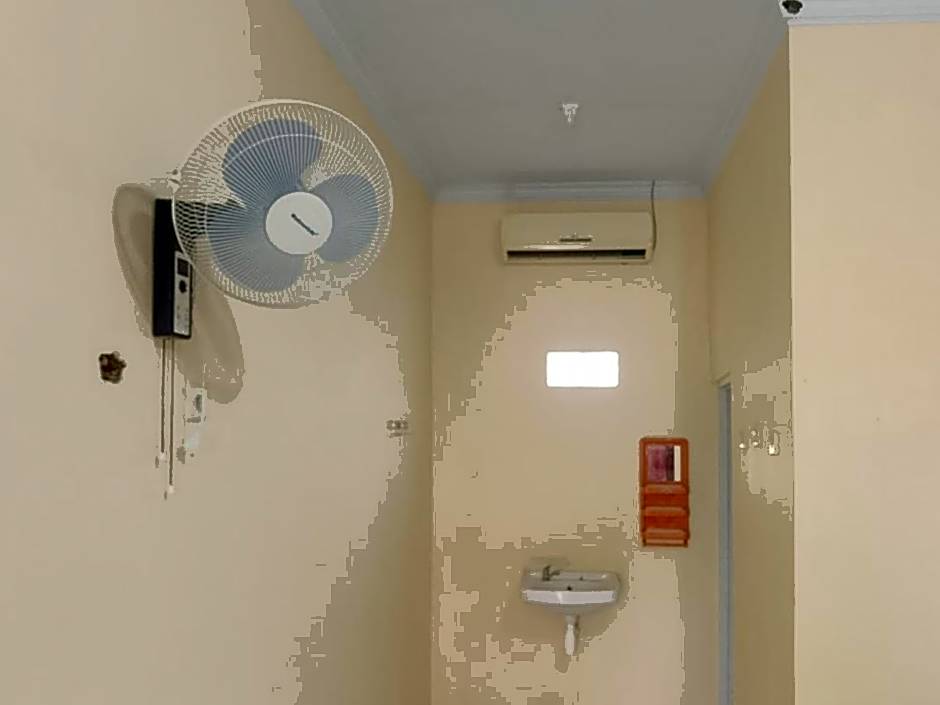 Zulfina Homestay Syariah Mitra RedDoorz