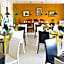 Hotel 12 BEES by Kavia